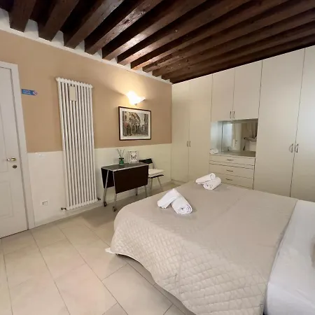 First Dream Venice Exterior photo